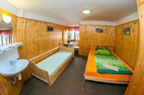 Hostal Pension Alex