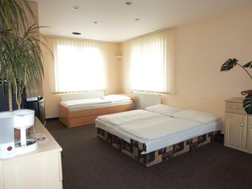 Hostal Pension Bart�k