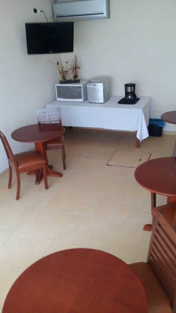 Hotel Rs