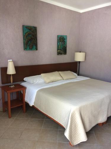 Villa Escondida B&B