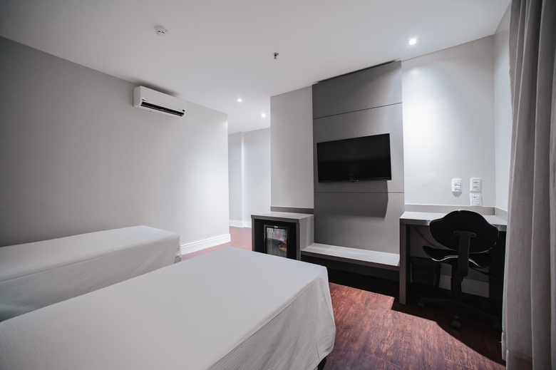 Hotel Slaviero Conceptual Brut