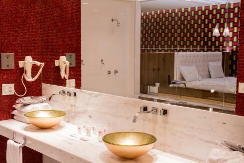 Hotel Motel Le Monde - Adults Only