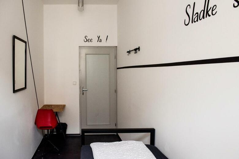 Hostel Eleven