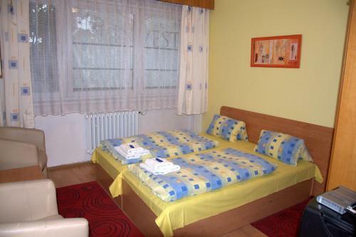 Hotel Kom�rov