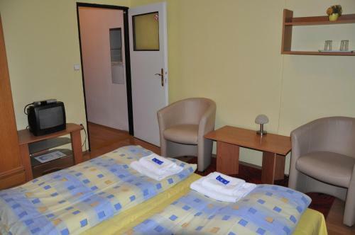 Hotel Kom�rov