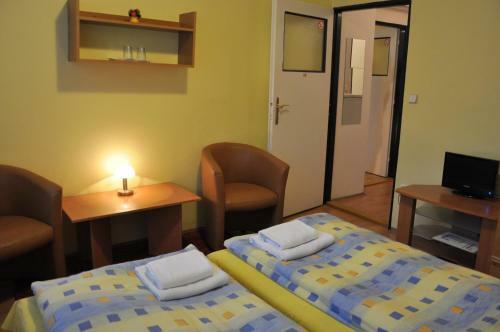 Hotel Kom�rov