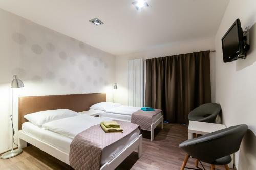 Vv Hotel