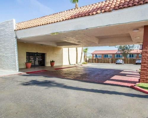 Posada Quality Inn Near University Of Arizona