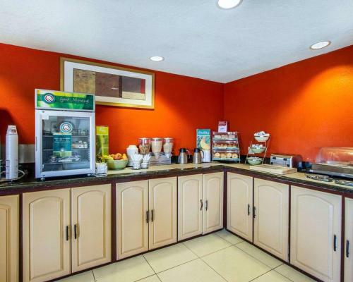 Posada Quality Inn Near University Of Arizona