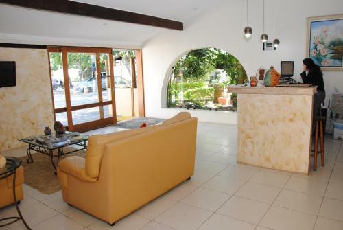 Hostal Pousada Cambuc� De Cabo Frio