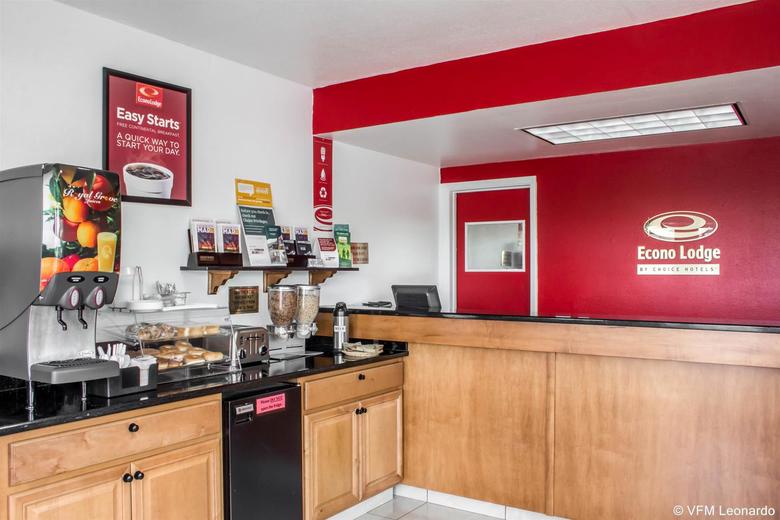 Hotel Econo Lodge University