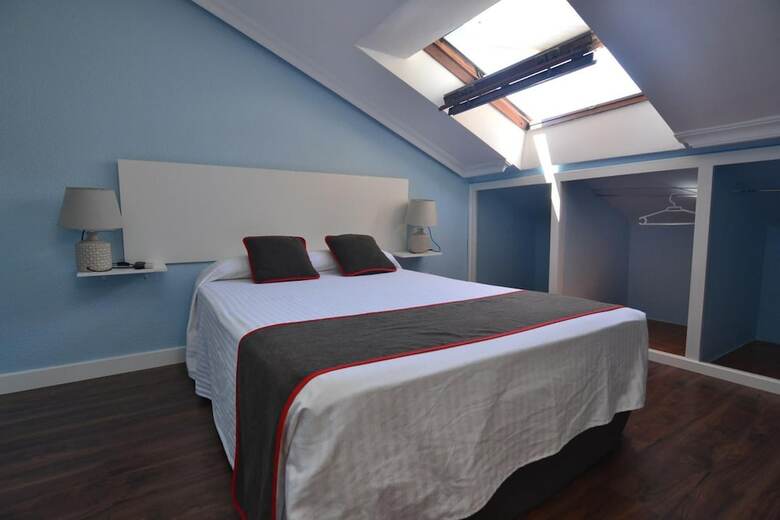 Hotel Hoster�a El Bodeg�n De Gredos
