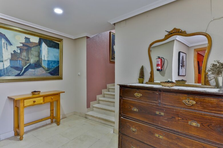 Hotel Hoster�a El Bodeg�n De Gredos