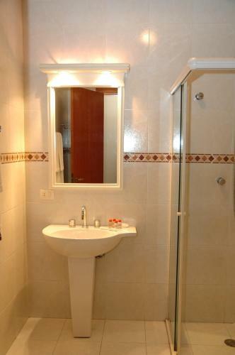 Hostal Pousada Chablis