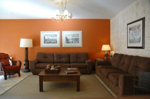Hostal Pousada Chablis