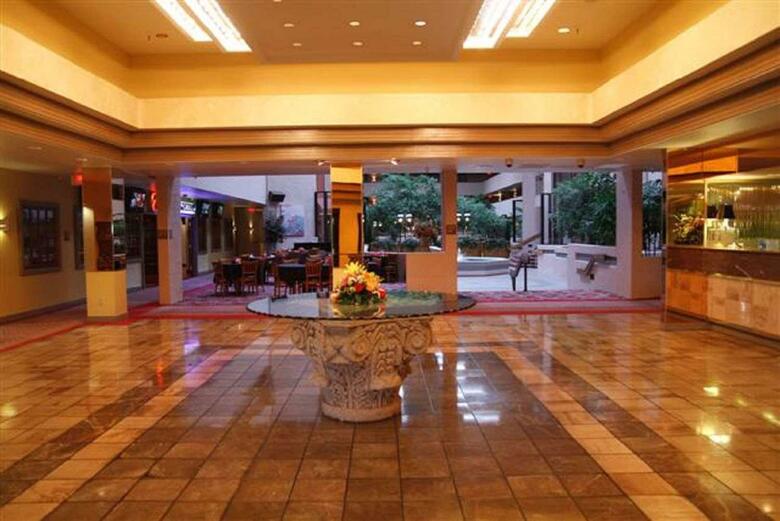 Viscount Suite Hotel