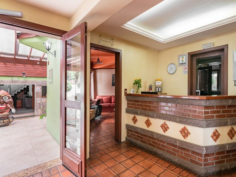 Hostal Pousada Canela
