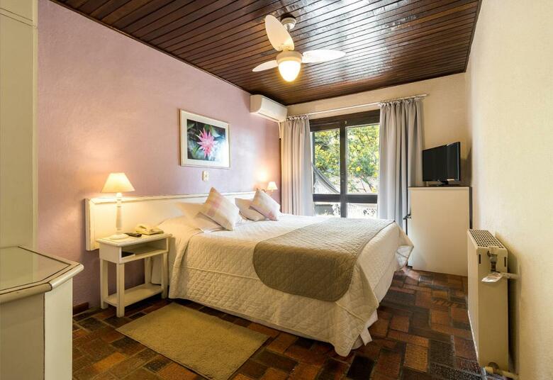 Vila Suzana Parque Hotel