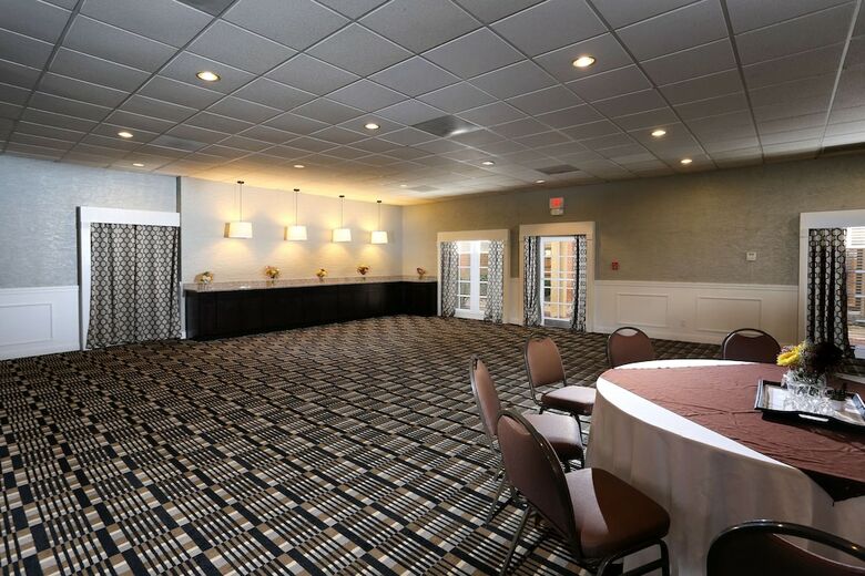 Hotel Doubletree Suites By Hilton Tucson Airport