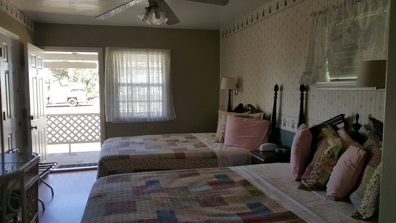 Hotel Canyon Country Inn