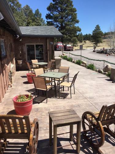 The Canyon Motel & Rv Park