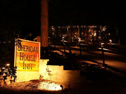Bed & Breakfast Sheridan House Inn- Adult Only Accommodation