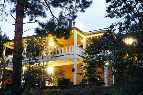 Bed & Breakfast Sheridan House Inn- Adult Only Accommodation