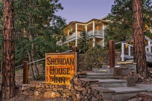 Bed & Breakfast Sheridan House Inn- Adult Only Accommodation
