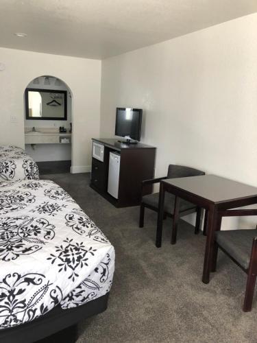 El Rancho Motel