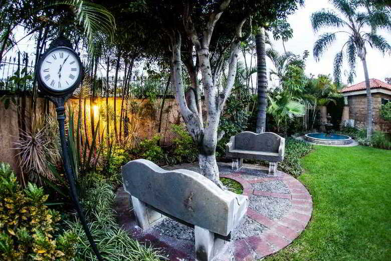 Hotel La Mansion Del Sol