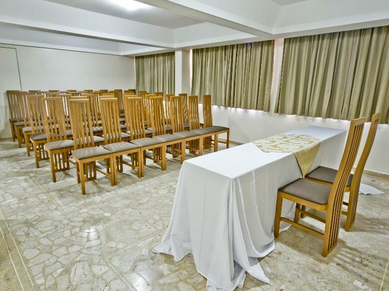 Hotel Golden Park Curitiba