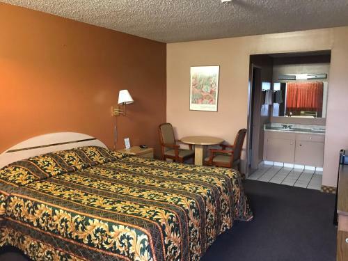 Regalodge Motel
