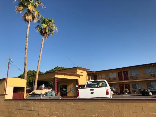 Regalodge Motel
