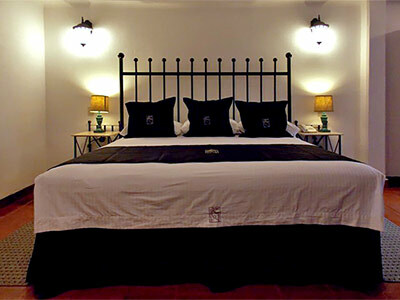 Hotel Real De Leyendas
