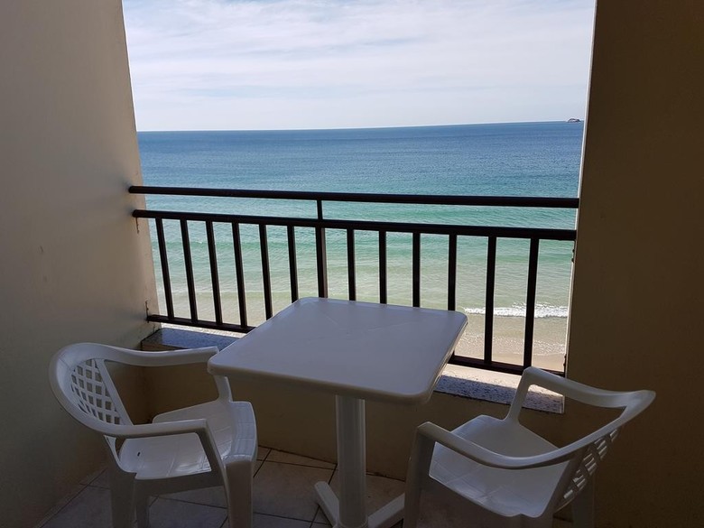 Palm Beach Apart Hotel