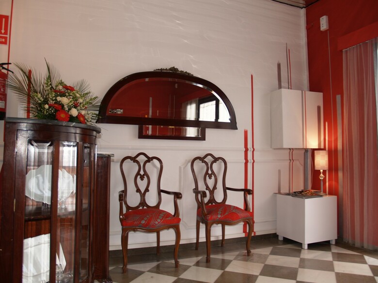 Hotel Corona De Atarfe