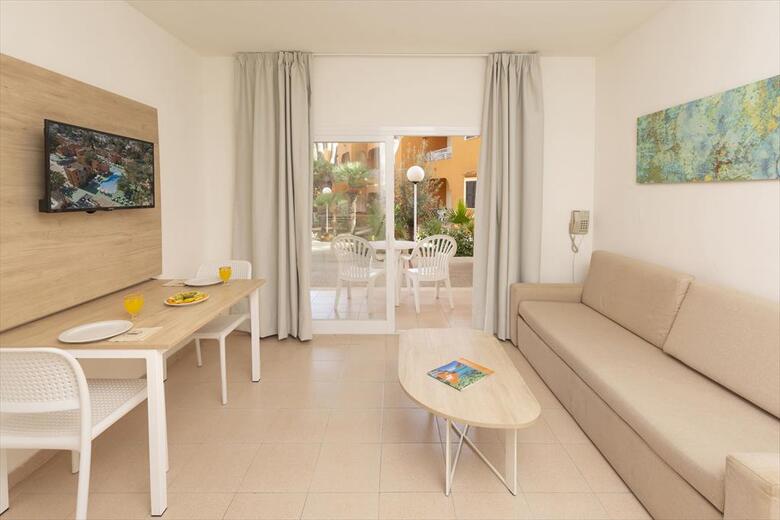 Hotel Aptos. Club Torrenova