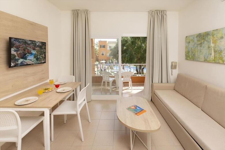 Hotel Aptos. Club Torrenova