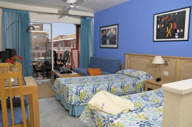 Apartamentos Mar-ola Park