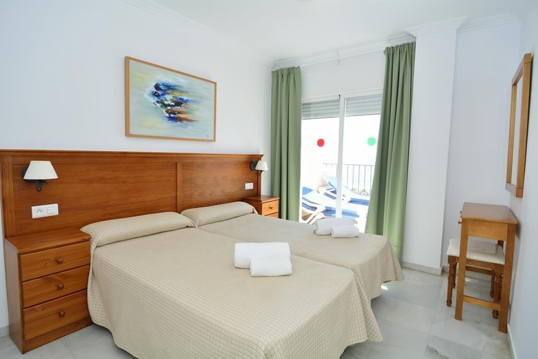 Apartamentos HC Burriana Playa