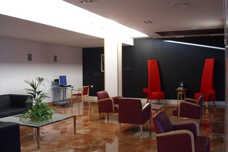 Tch Hotel