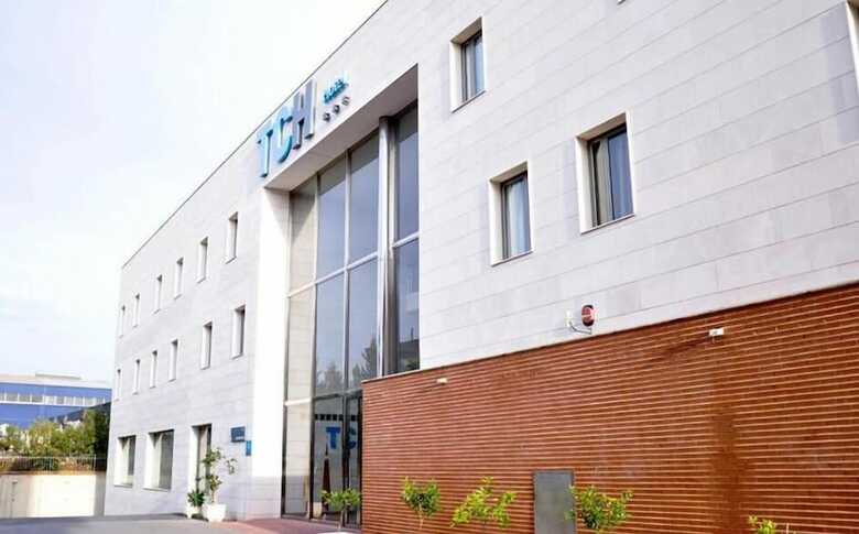 Tch Hotel