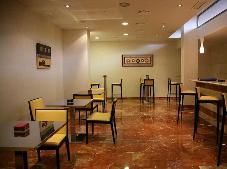 Tch Hotel