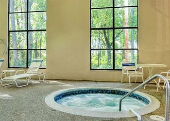 Hotel Econo Lodge Inn & Suites Bentonville