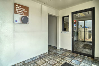 Motel 6 Conway