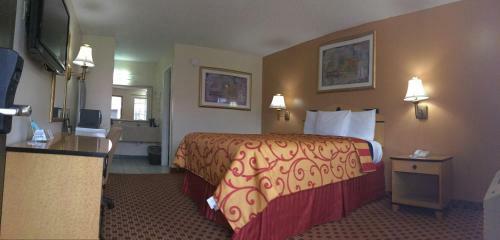Regency 7 Motel