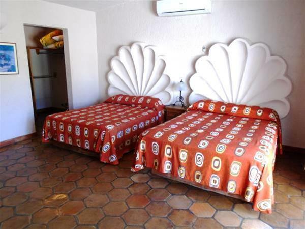 Hotel & Suites El Moro