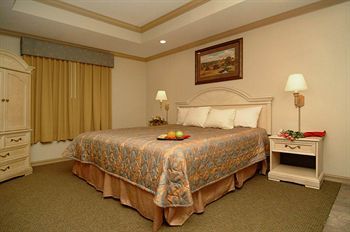Aspen Hotel And Suites