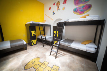 Albergue Hostal El Armario