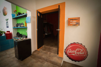 Albergue Hostal El Armario